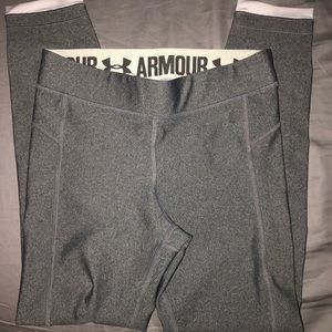 UNDERARMOUR women’s size small tights